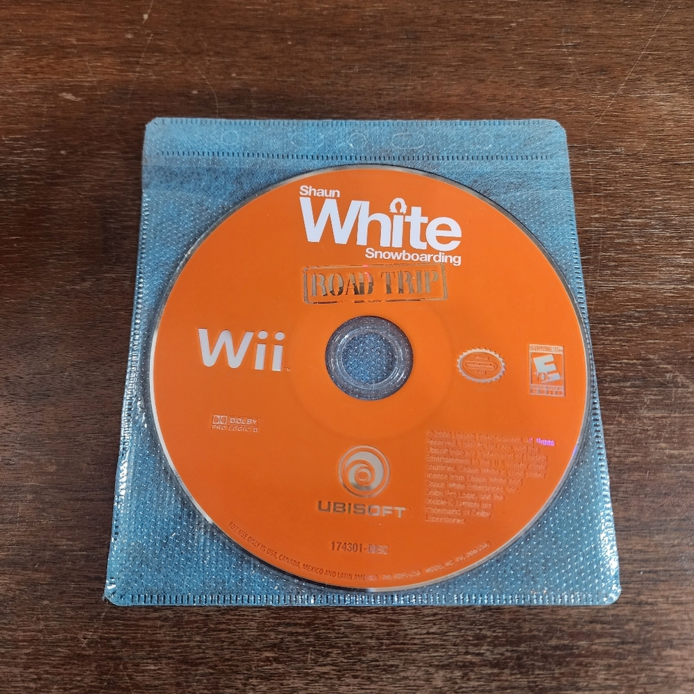 Nintendo Wii Shaun White Snowboarding Road trip Game